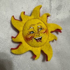 Vintage Annalee sun felt pin figure collectable decor retro